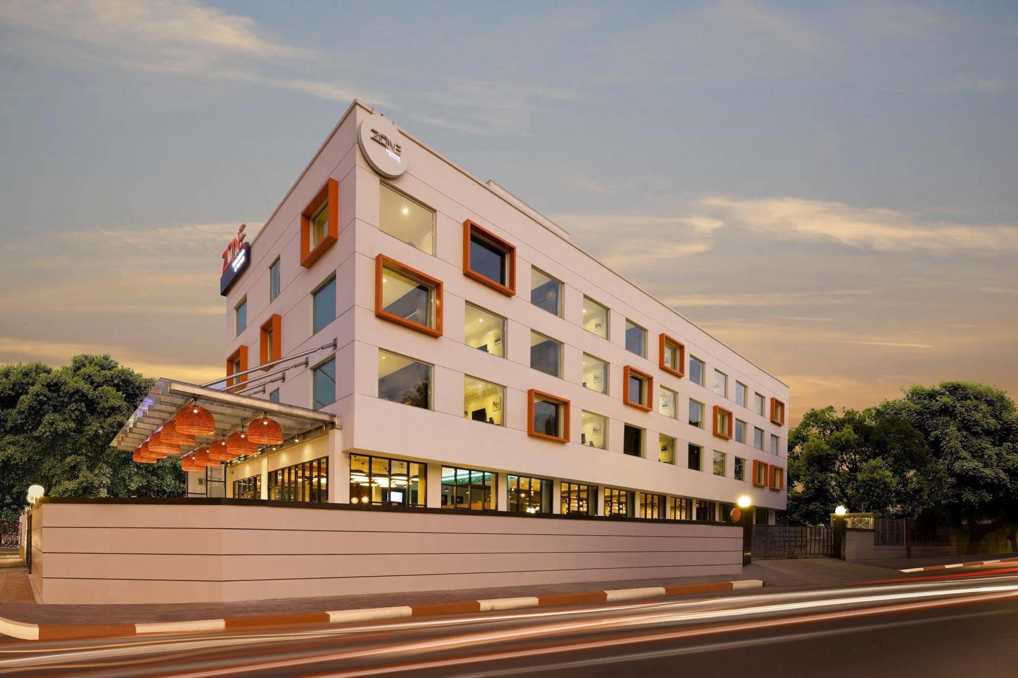 Zone By The Park Coimbatore Exterior photo